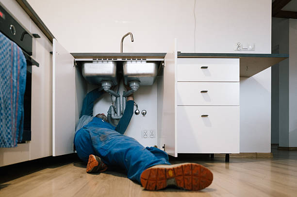 Professional Plumbing technician working in Sprague, WV